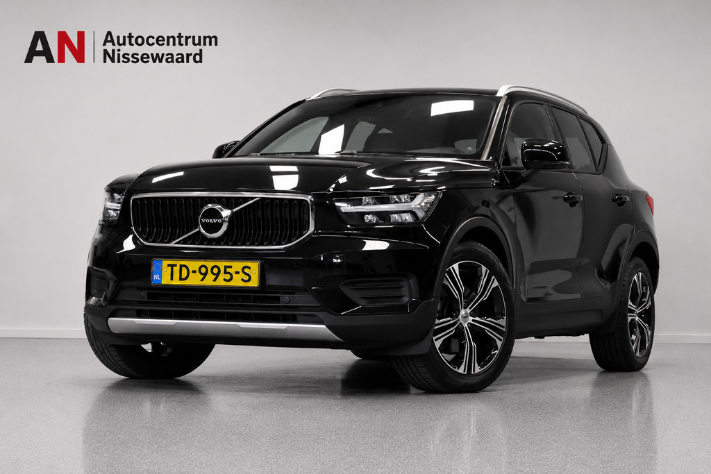 Volvo XC40 2.0 T4 Momentum |Carplay|Adaptive|Stoelverwrm| 53899632-0.jpg | Autocentrum Nissewaard