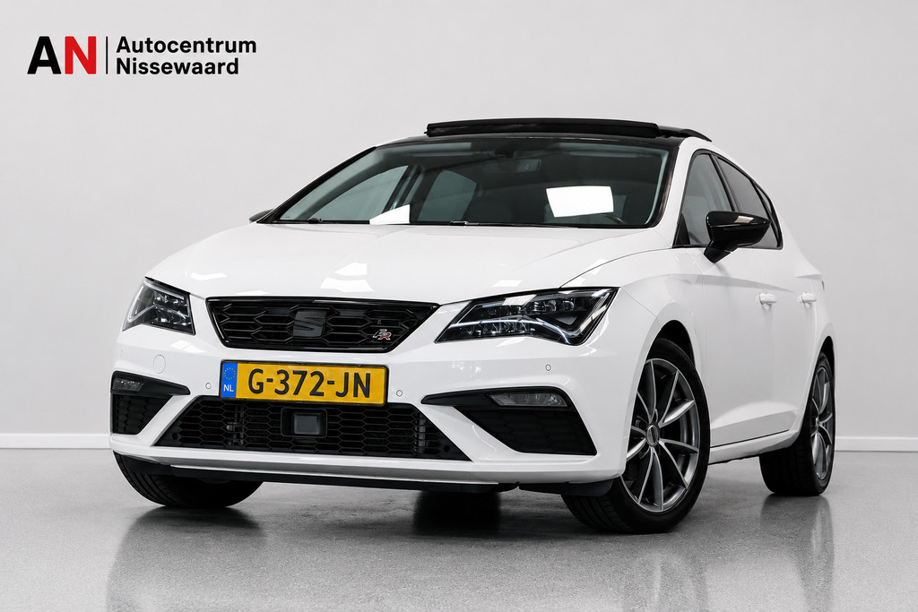 SEAT Leon 1.5 TSI FR Ultimate Edition Black |Carplay|Pano 54285151-0.jpg | Autocentrum Nissewaard