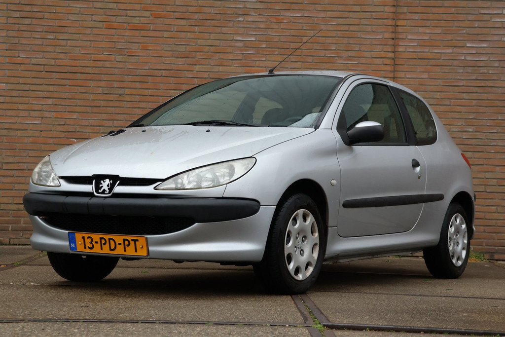 Peugeot 206 1.4 Pop' Art 51941292-0.jpg | Autocentrum Nissewaard