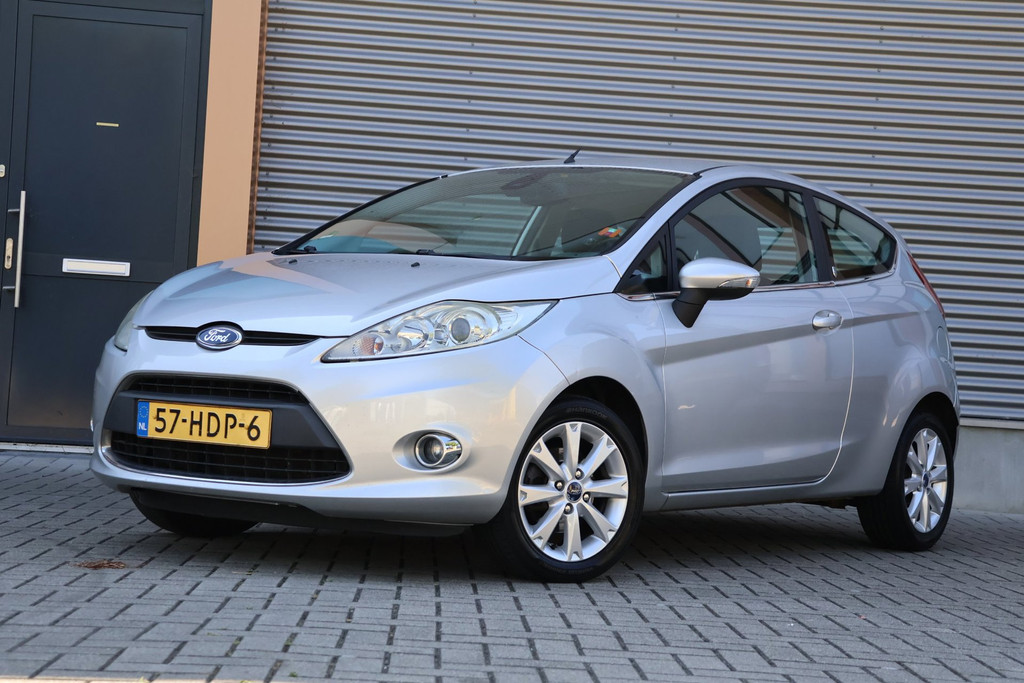 Ford Fiesta 1.25 Ghia |Climate|cruise|Bluetooth| 55526106-0.jpg | Autocentrum Nissewaard